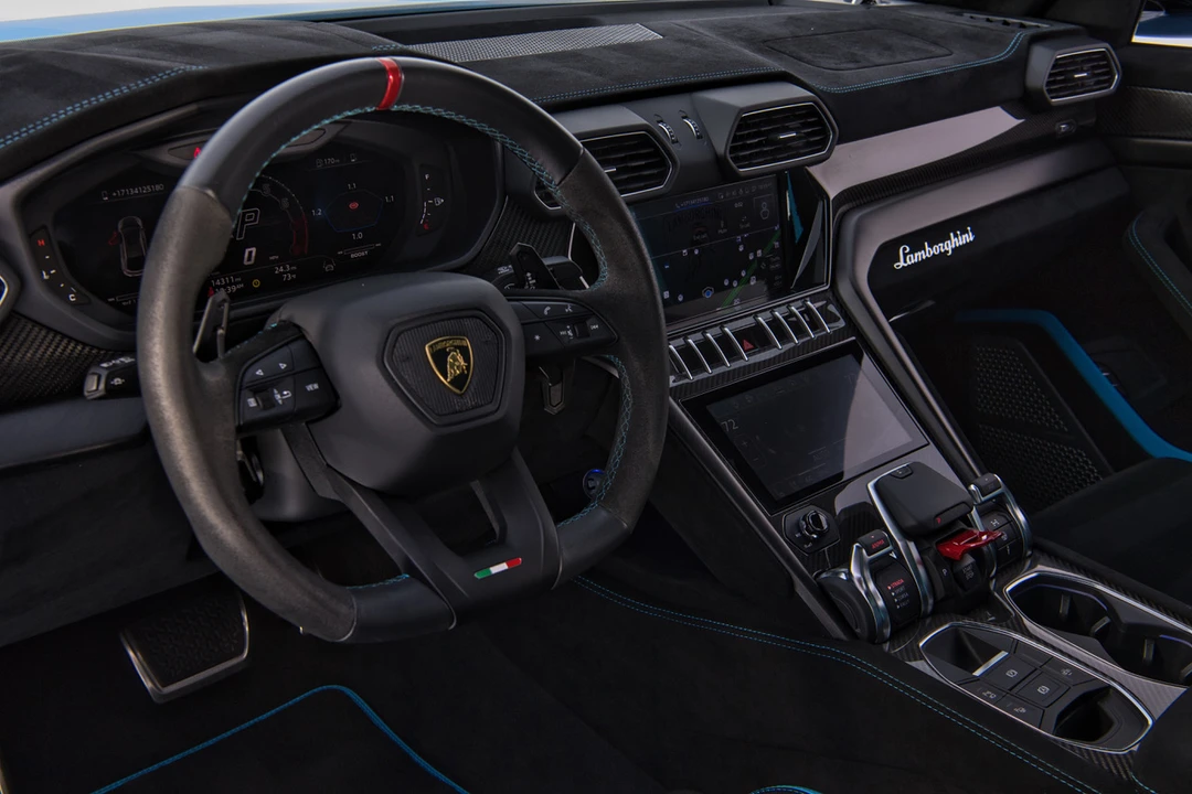 2024 Lamborghini Urus Performante - Image 18 of 31