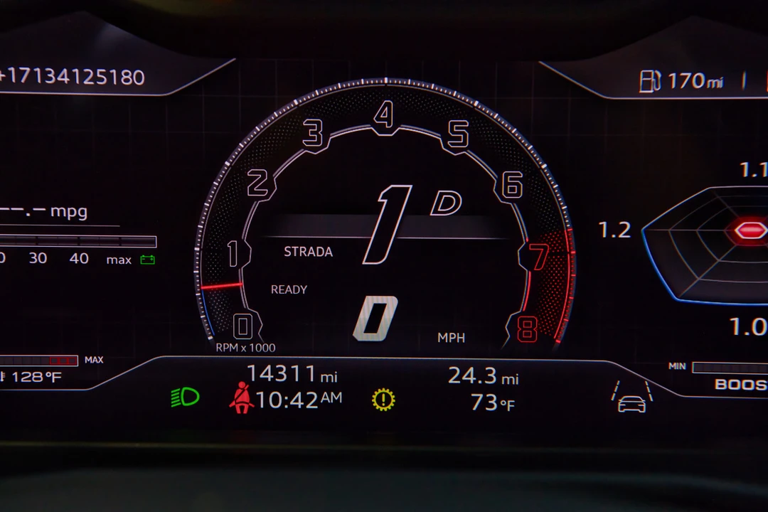 2024 Lamborghini Urus Performante - Image 21 of 31