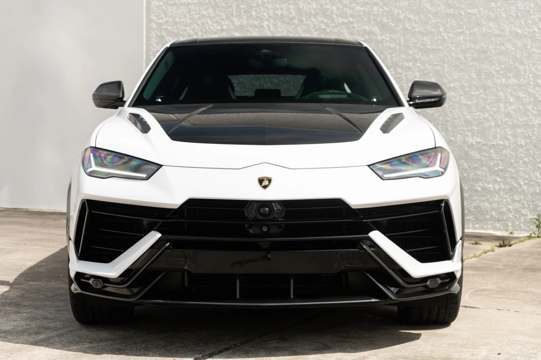 2024 Lamborghini Urus Performante - Image 13 of 21