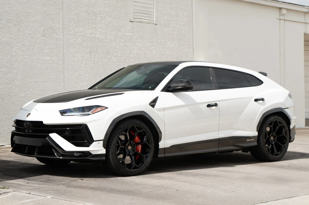 2024 Lamborghini Urus Performante - Image 7 of 21