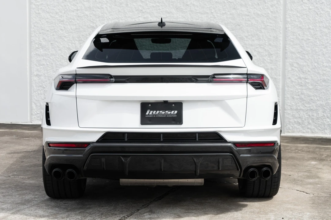 2024 Lamborghini Urus Performante - Image 14 of 21