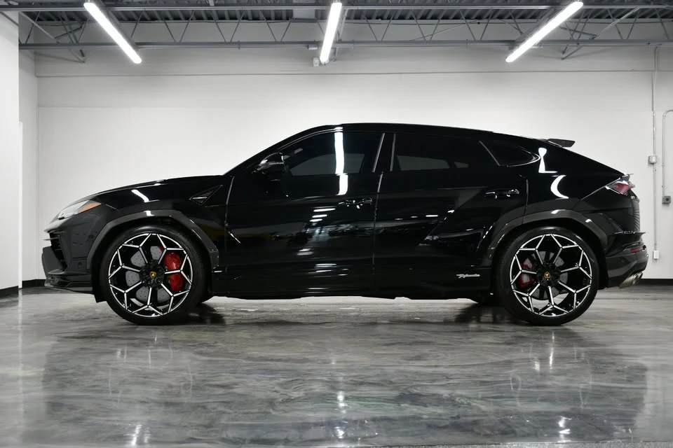 2024 Lamborghini Urus Performante - Image 3 of 20