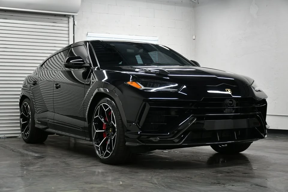 2024 Lamborghini Urus Performante - Image 9 of 20