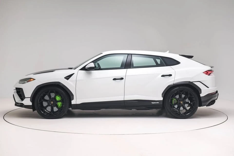 2024 Lamborghini Urus Performante - Image 5 of 18