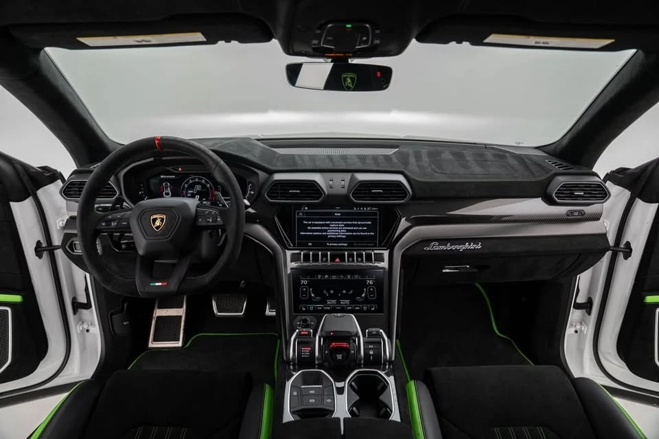 2024 Lamborghini Urus Performante - Image 11 of 18