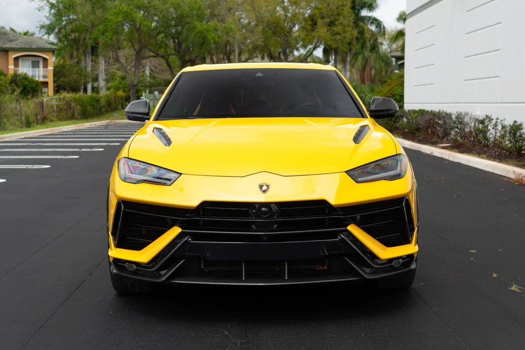 2024 Lamborghini Urus Performante - Image 9 of 31