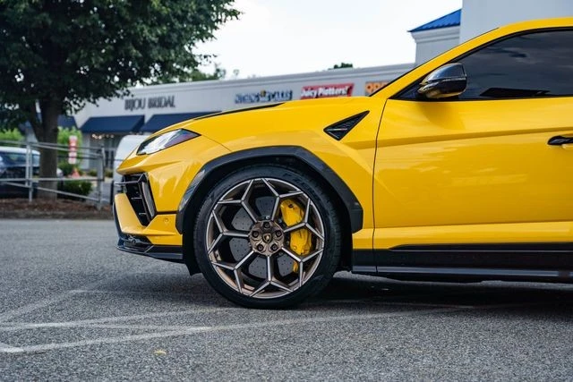 2024 Lamborghini Urus Performante - Image 10 of 31