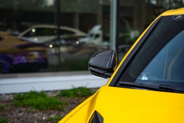 2024 Lamborghini Urus Performante - Image 7 of 31