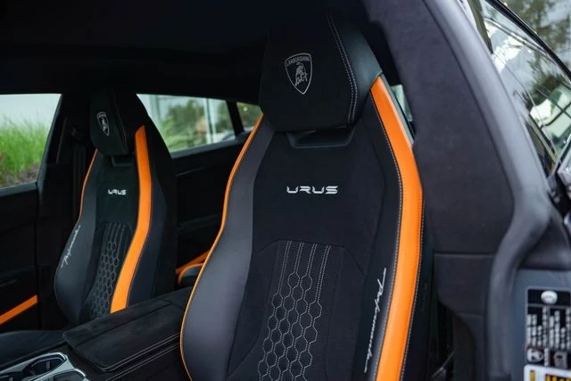 2024 Lamborghini Urus Performante - Image 21 of 31