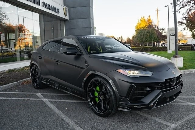 2024 Lamborghini Urus Performante - Image 2 of 12