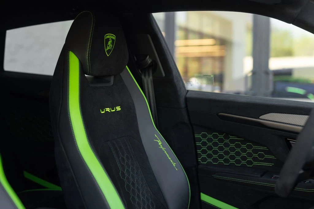 2024 Lamborghini Urus Performante - Image 31 of 31