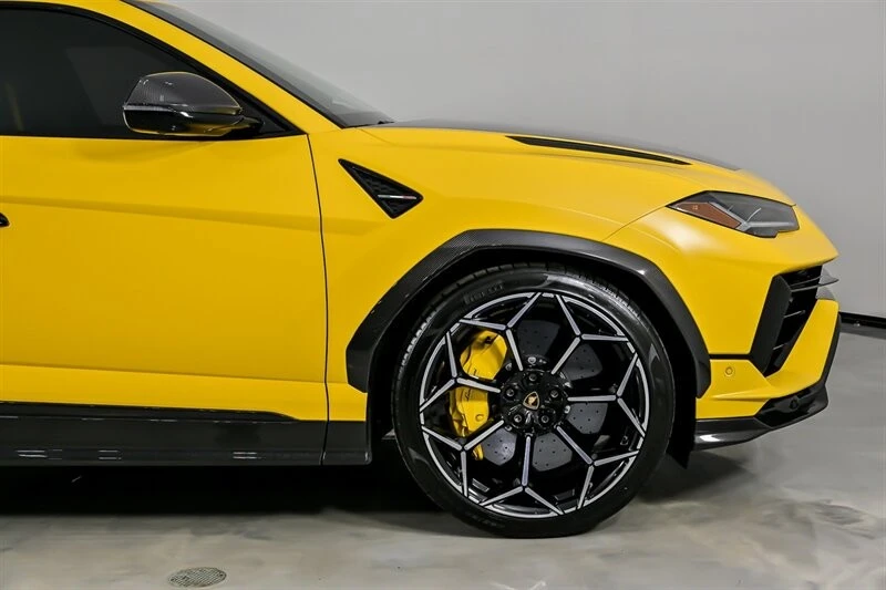2024 Lamborghini Urus Performante - Image 21 of 21