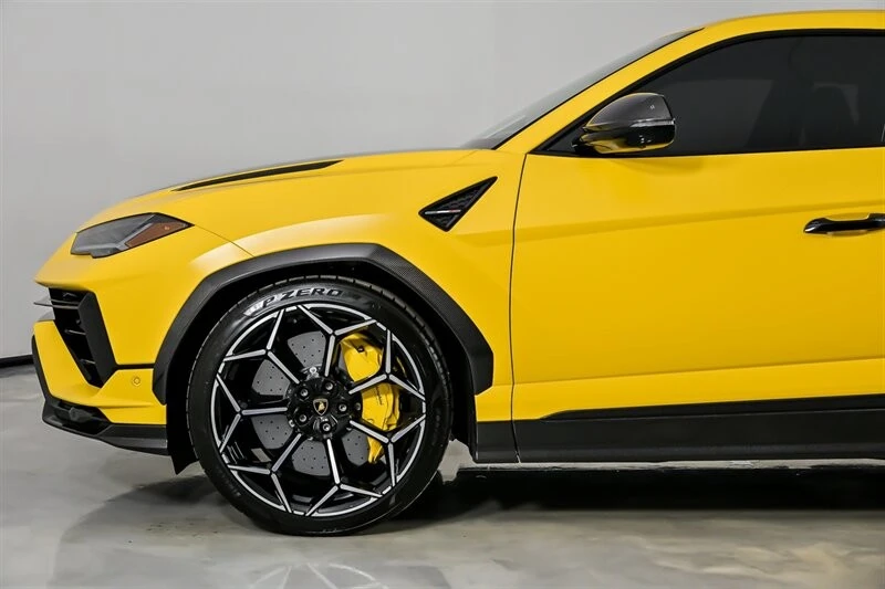 2024 Lamborghini Urus Performante - Image 11 of 21