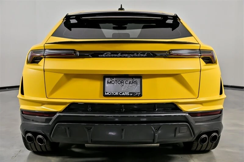 2024 Lamborghini Urus Performante - Image 16 of 21