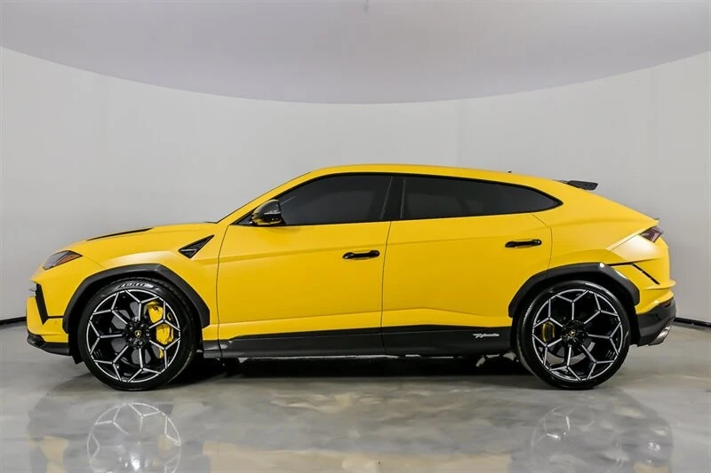 2024 Lamborghini Urus Performante - Image 12 of 21