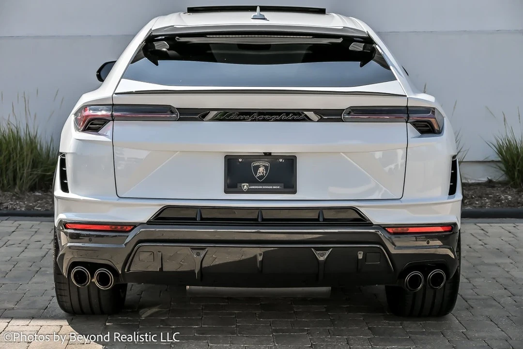 2024 Lamborghini Urus Performante - Image 7 of 12