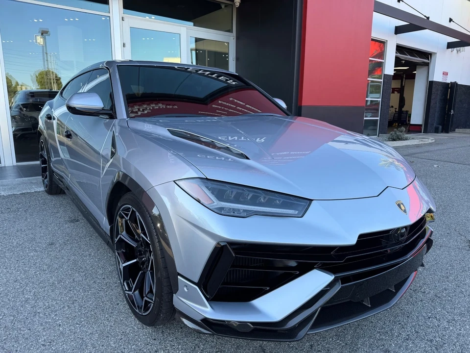 2024 Lamborghini Urus Performante - Image 17 of 21