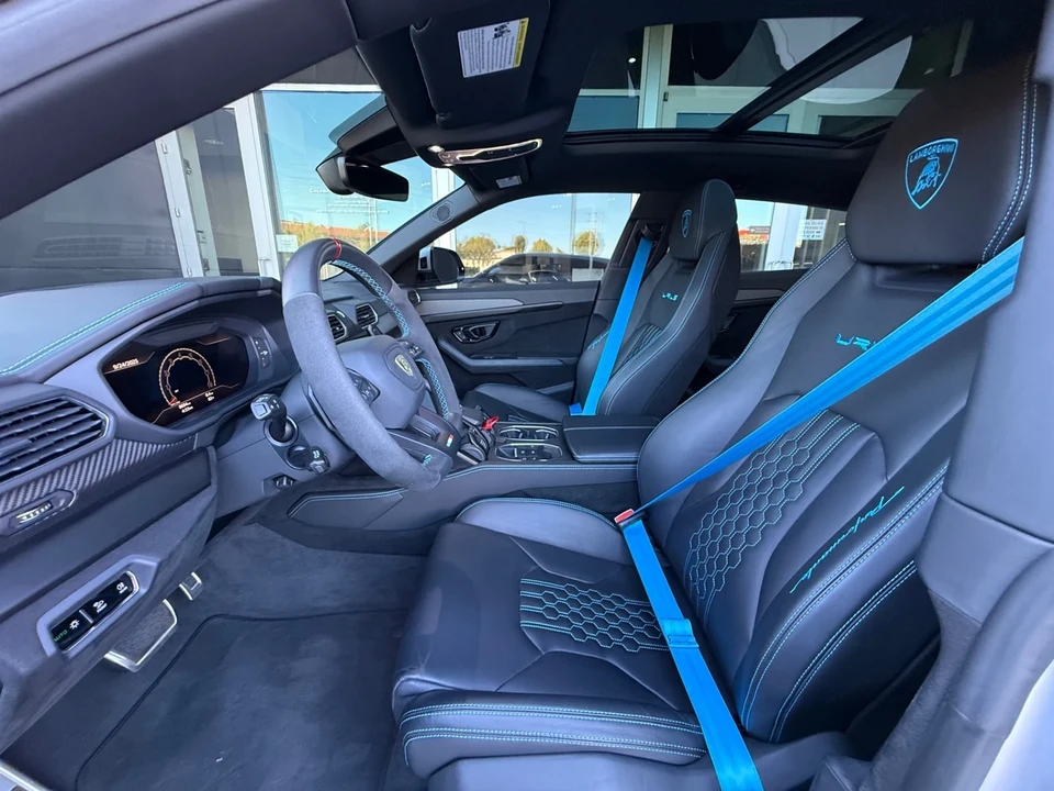 2024 Lamborghini Urus Performante - Image 21 of 21