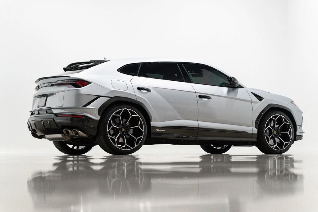2024 Lamborghini Urus Performante - Image 9 of 21