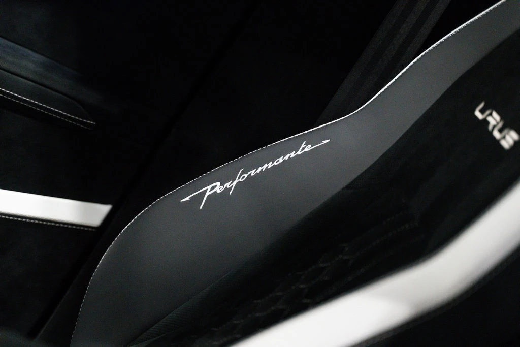 2024 Lamborghini Urus Performante - Image 10 of 21