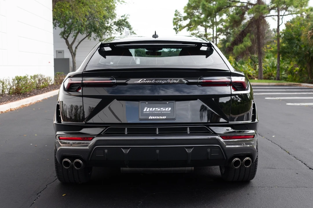 2024 Lamborghini Urus Performante - Image 3 of 31