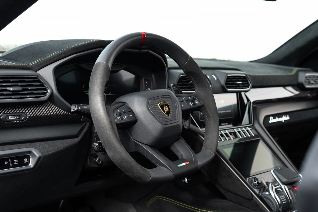 2024 Lamborghini Urus Performante - Image 5 of 31