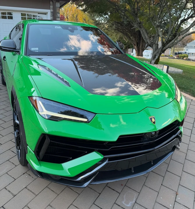 2024 Lamborghini Urus Performante - Image 4 of 12