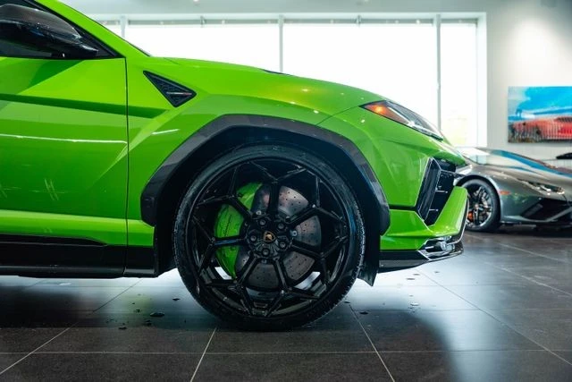 2024 Lamborghini Urus Performante - Image 8 of 31