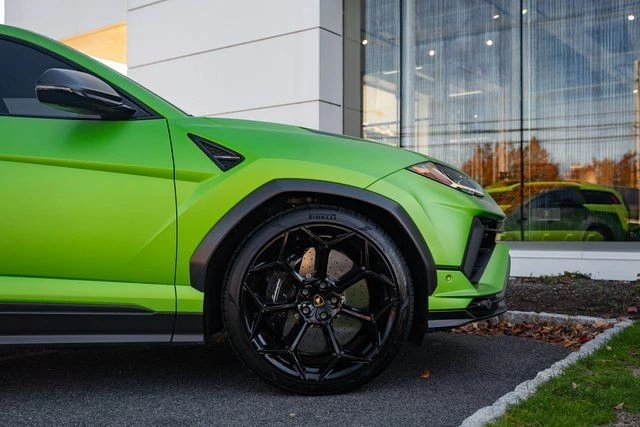 2024 Lamborghini Urus Performante - Image 23 of 31