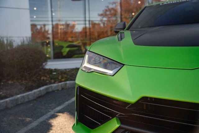 2024 Lamborghini Urus Performante - Image 8 of 12