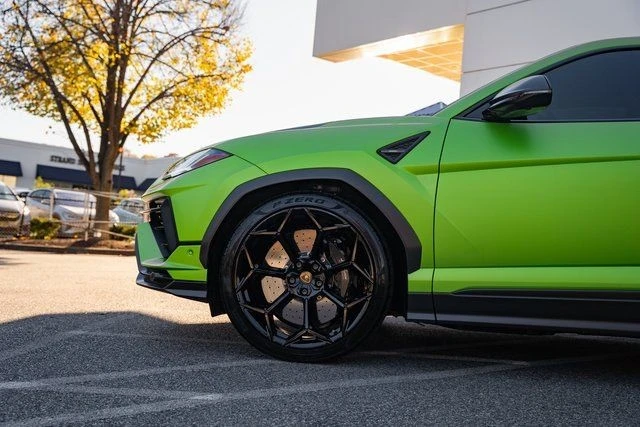 2024 Lamborghini Urus Performante - Image 11 of 21