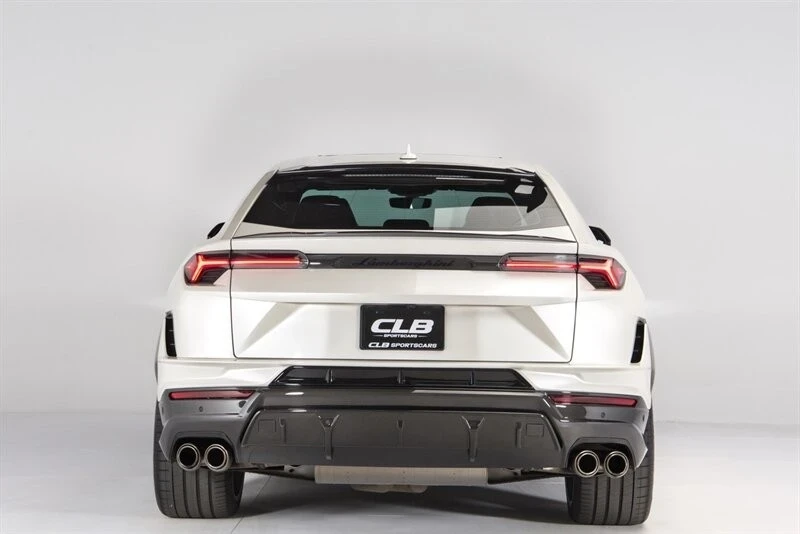 2024 Lamborghini Urus Performante - Image 11 of 21