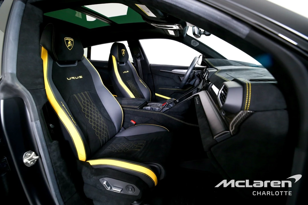 2024 Lamborghini Urus Performante - Image 27 of 31