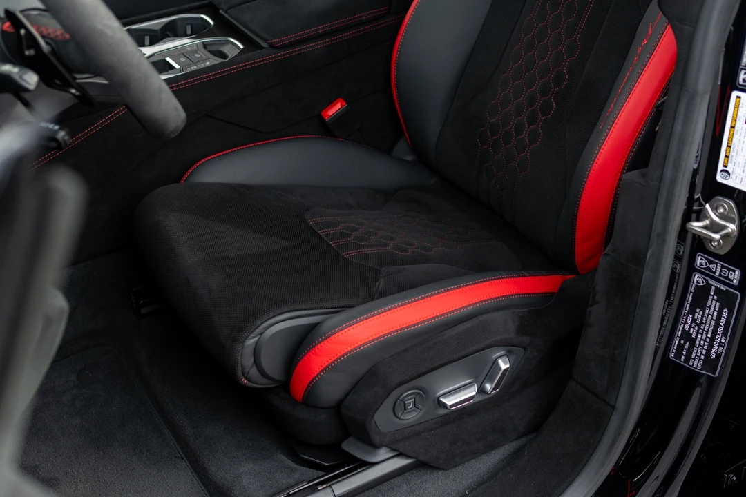 2024 Lamborghini Urus Performante - Image 6 of 12