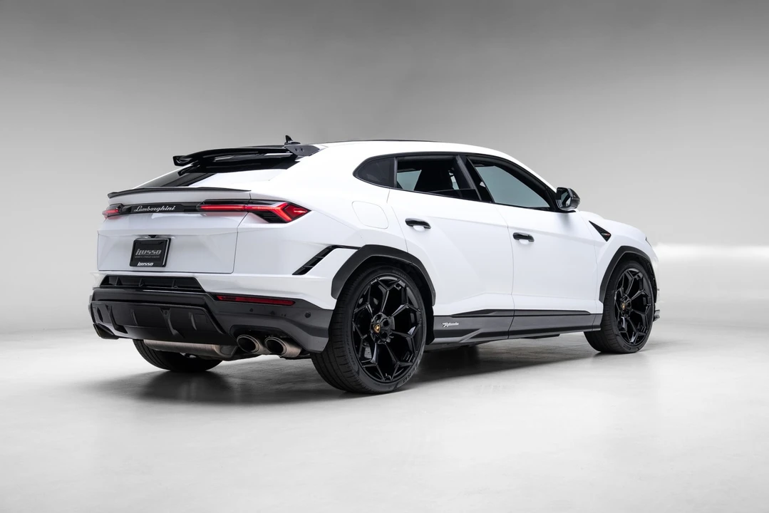 2024 Lamborghini Urus Performante - Image 4 of 31