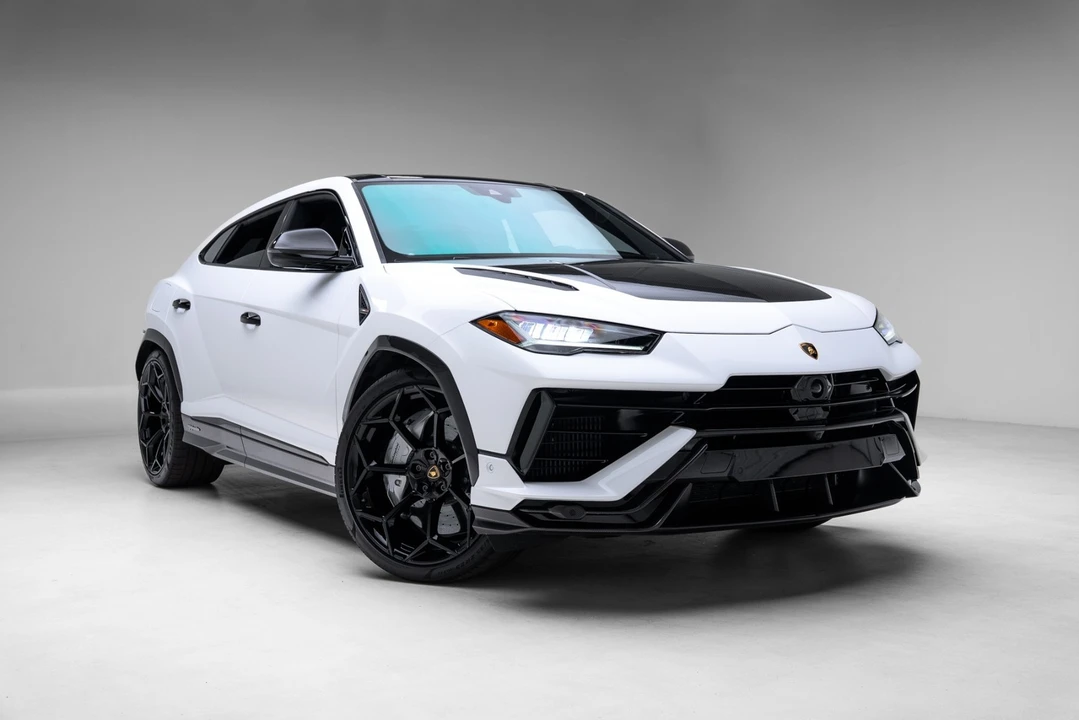 2024 Lamborghini Urus Performante - Image 22 of 31