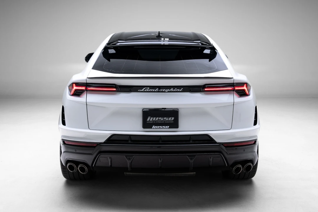 2024 Lamborghini Urus Performante - Image 26 of 31