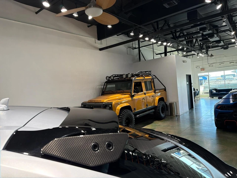 2024 Lamborghini Urus Performante - Image 18 of 31