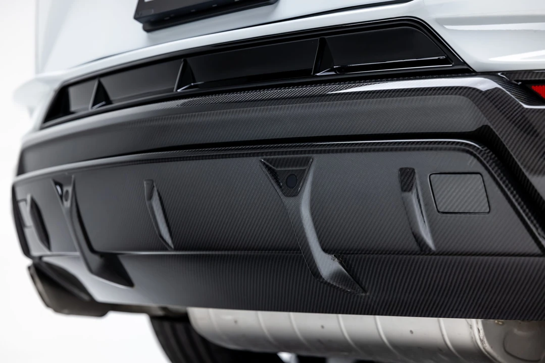 2024 Lamborghini Urus Performante - Image 19 of 31