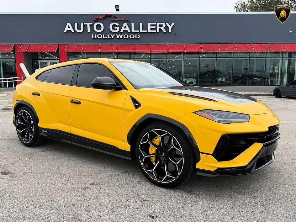 2024 Lamborghini Urus Performante - Image 2 of 31