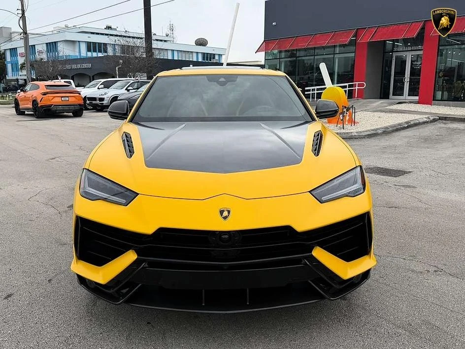 2024 Lamborghini Urus Performante - Image 8 of 31