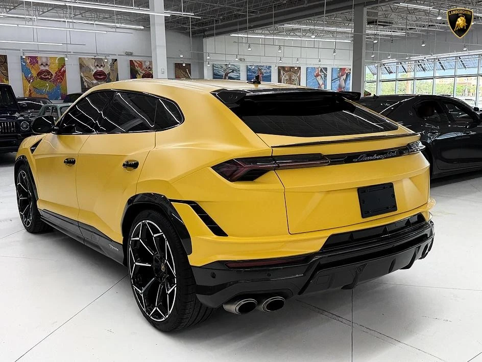 2024 Lamborghini Urus Performante - Image 31 of 31