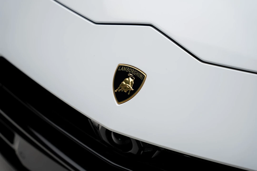 2024 Lamborghini Urus S - Image 13 of 31