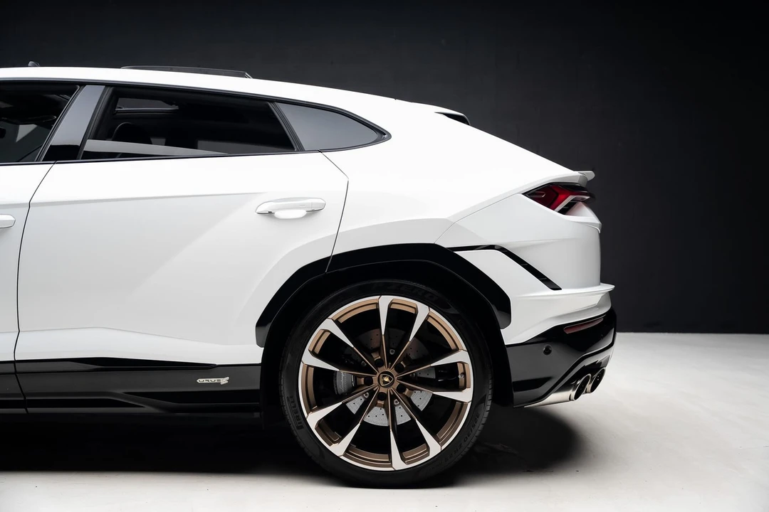 2024 Lamborghini Urus S - Image 20 of 31
