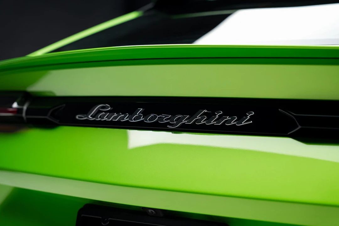 2024 Lamborghini Urus S - Image 31 of 31