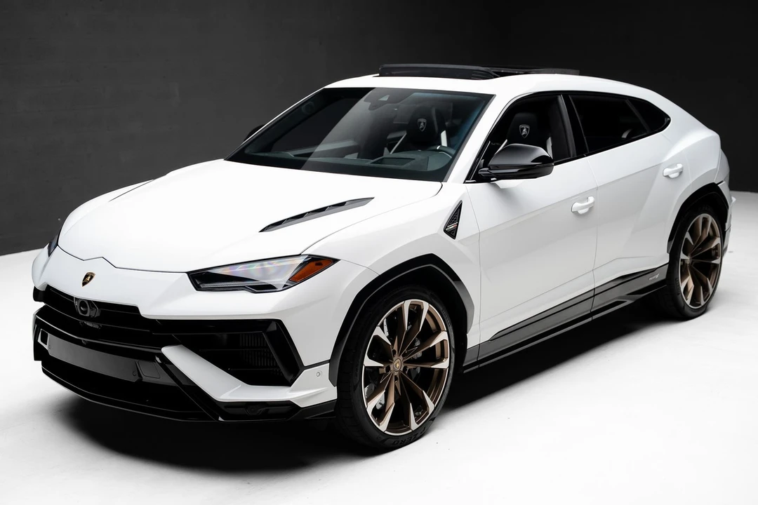 2024 Lamborghini Urus S - Image 5 of 31