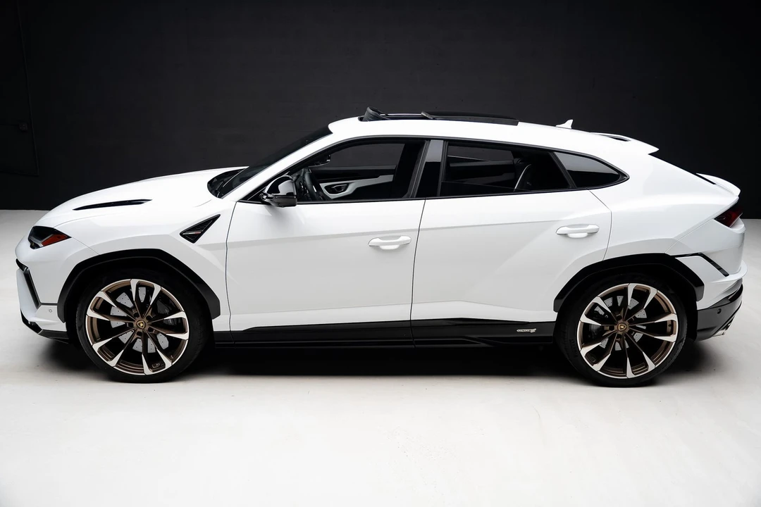 2024 Lamborghini Urus S - Image 16 of 31