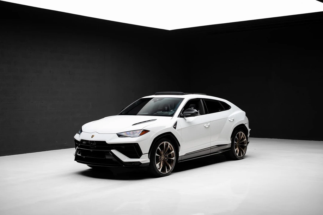 2024 Lamborghini Urus S - Image 4 of 31