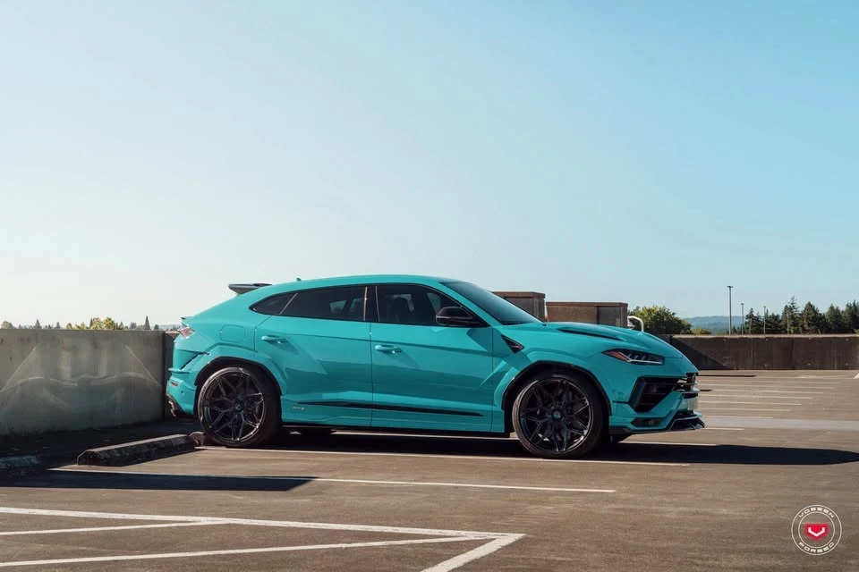 2024 Lamborghini Urus S - Image 8 of 12