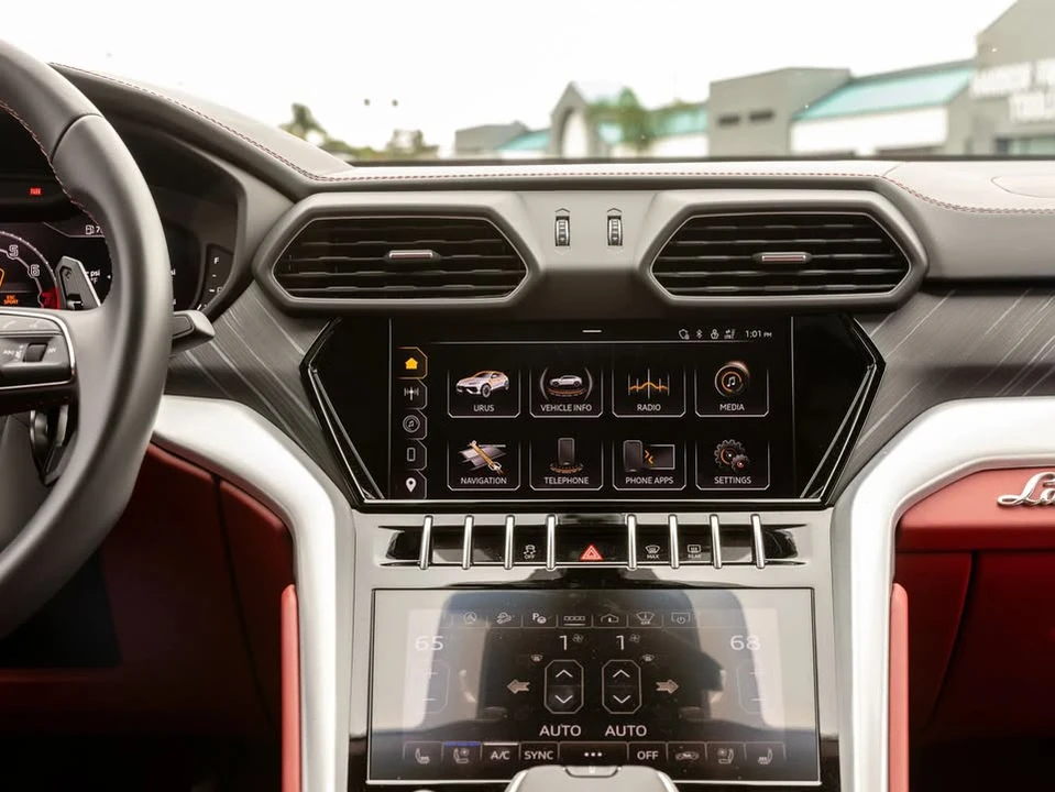 2024 Lamborghini Urus S - Image 16 of 20